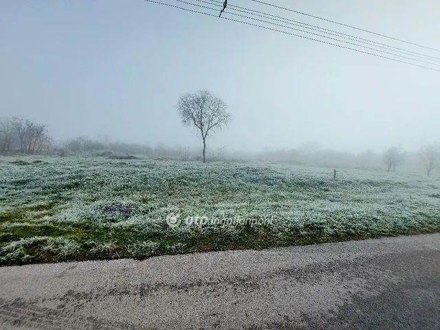 Eladó telek Szakáld 1871 nm