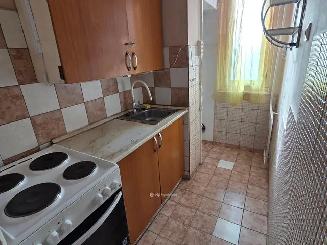 Eladó lakás Miskolc, Győri kapu 37 nm