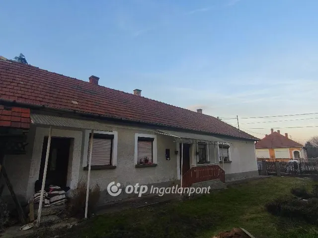 Eladó ház Kondó 80 nm