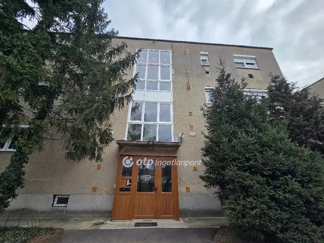 Eladó lakás Szikszó 62 nm