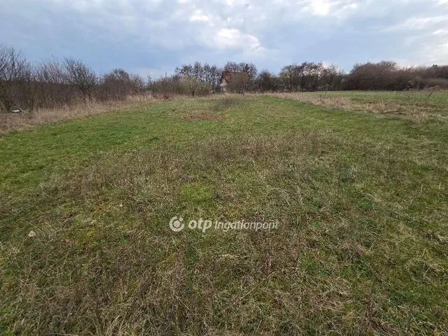 Eladó telek Miskolc 349 nm