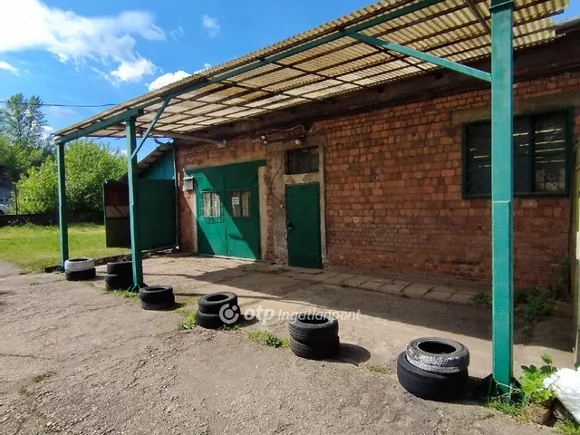 Eladó kereskedelmi és ipari ingatlan Miskolc 170 nm