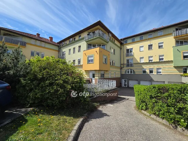 Eladó lakás Miskolc, Avas 55 nm