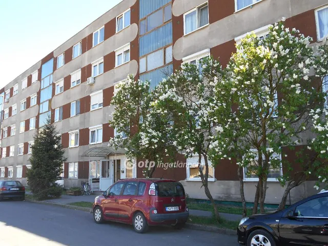 Eladó lakás Putnok 68 nm