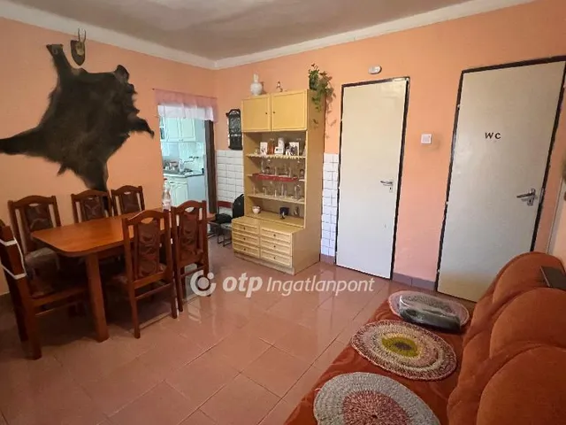 Eladó ház Tiszatarján 89 nm