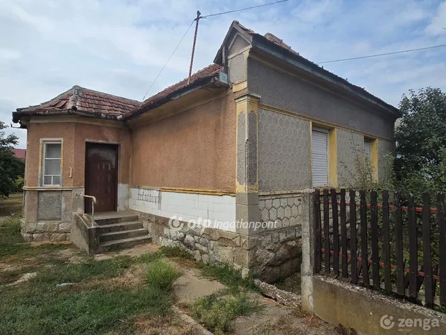 Eladó ház Onga 63 nm