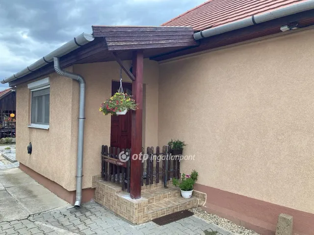 Eladó ház Felsőzsolca 86 nm