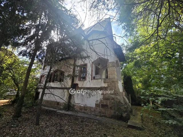 Eladó ház Miskolc 260 nm