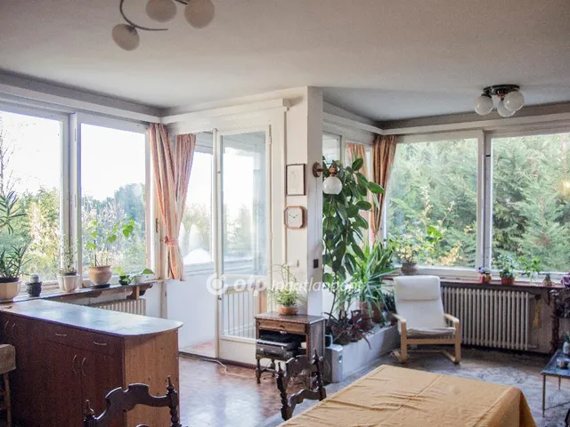 Eladó ház Budapest II. kerület, Vérhalom 220 nm