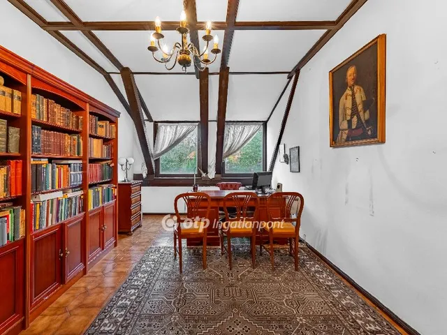 Eladó lakás Budapest II. kerület, Rézmál 175 nm
