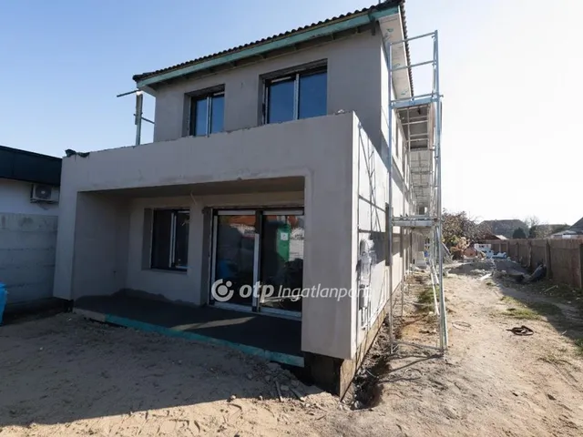 Eladó ház Vecsés 126 nm