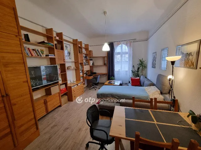 Eladó lakás Budapest XIII. kerület, Lőportárdűlő 49 nm