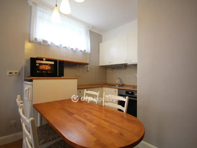 Kiadó lakás Budapest I. kerület 43 nm