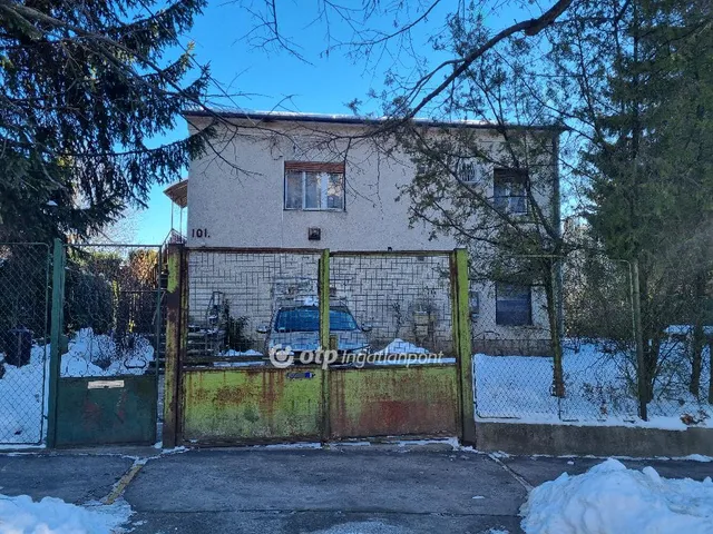 Eladó ház Budapest III. kerület 192 nm