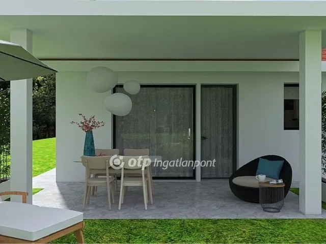 Eladó ház Pócsmegyer, Surány 130 nm