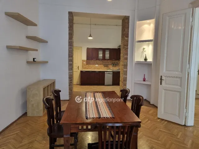 Eladó lakás Budapest VII. kerület 96 nm