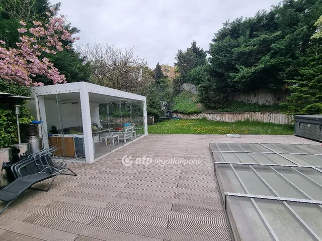 Eladó ház Budapest II. kerület, Szemlőhegy 497 nm