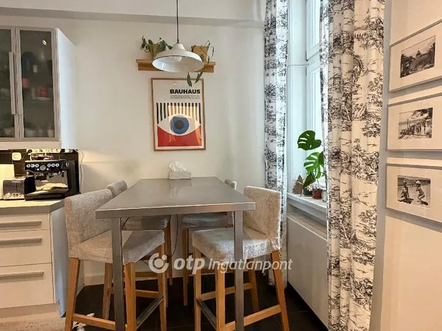 Kiadó lakás Budapest VI. kerület 74 nm