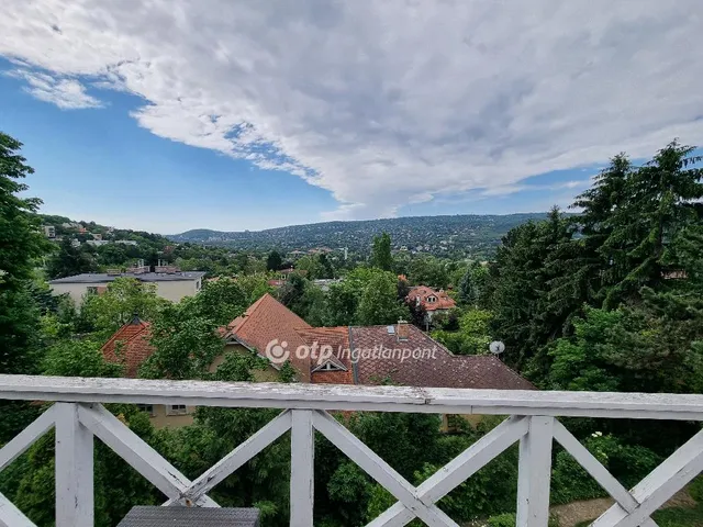 Eladó lakás Budapest II. kerület 161 nm