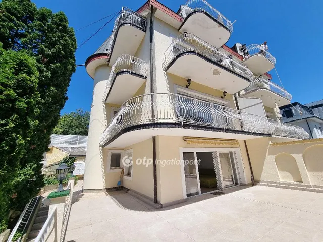 Eladó lakás Budapest II. kerület 87 nm