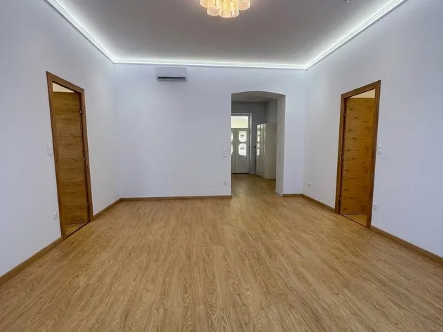 Eladó lakás Budapest II. kerület 120 nm