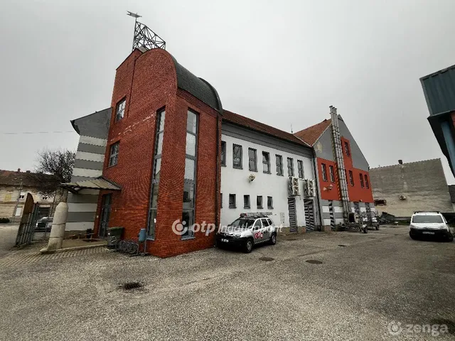 Eladó kereskedelmi és ipari ingatlan Csorna 766 nm