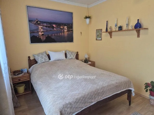 Eladó lakás Szeged 82 nm