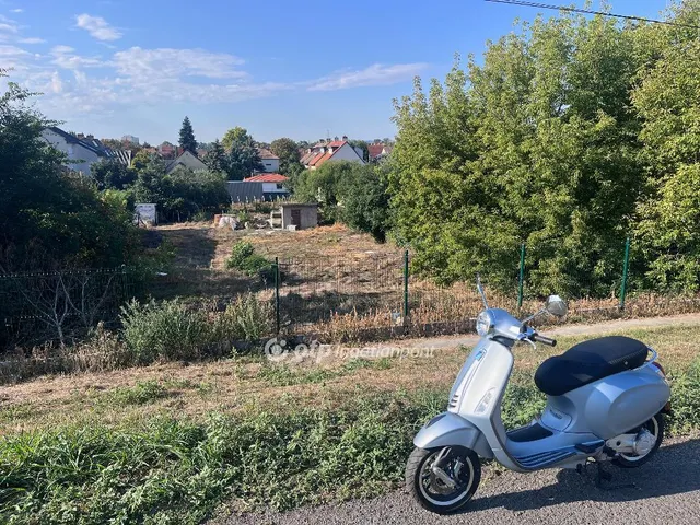 Eladó telek Szeged 2513 nm