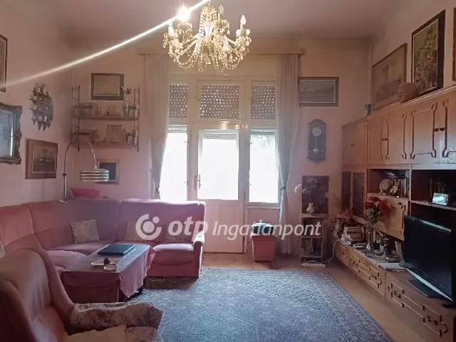 Eladó lakás Szeged, Belváros 111 nm