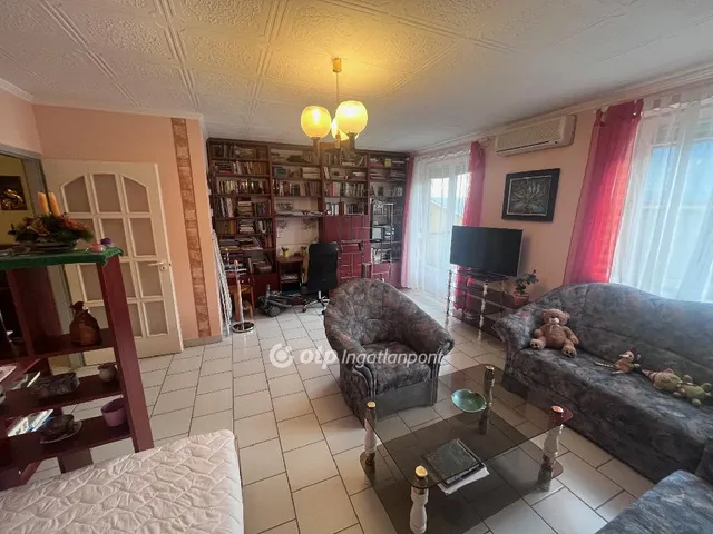 Eladó lakás Szeged, Rókus 66 nm