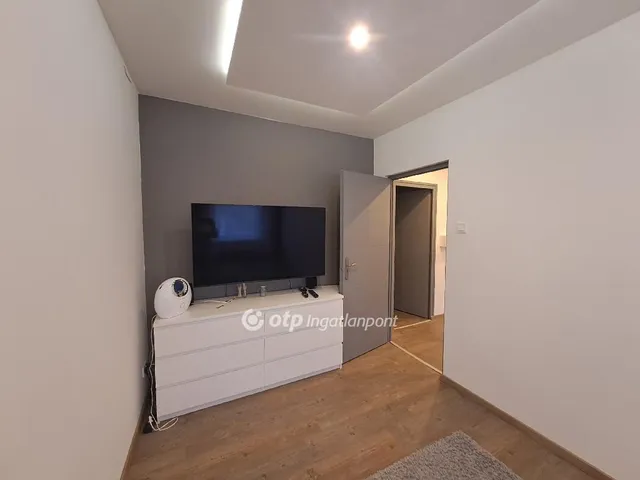 Eladó lakás Szeged 84 nm