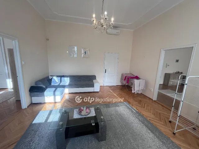 Eladó lakás Szeged 106 nm