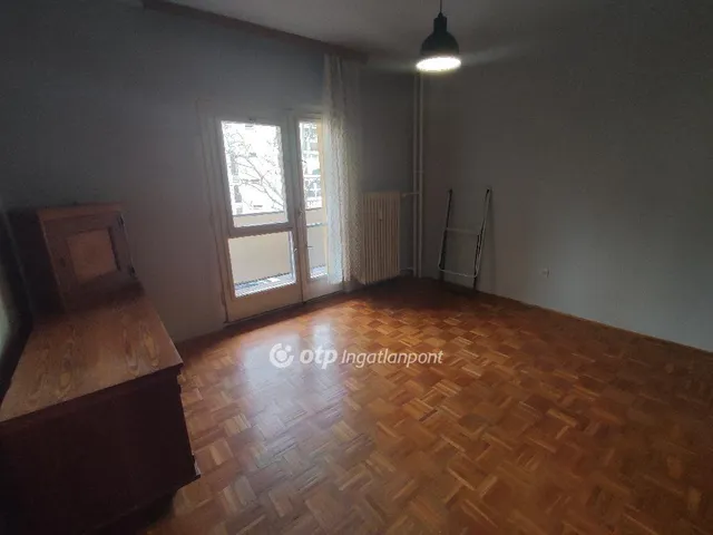 Kiadó lakás Pécs, Uránváros 54 nm