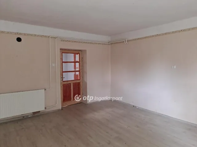 Eladó ház Pitvaros 71 nm