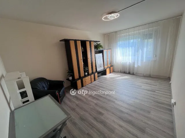 Eladó lakás Szeged 56 nm