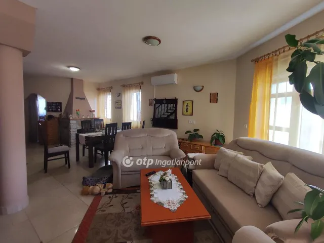 Eladó ház Szeged 155 nm