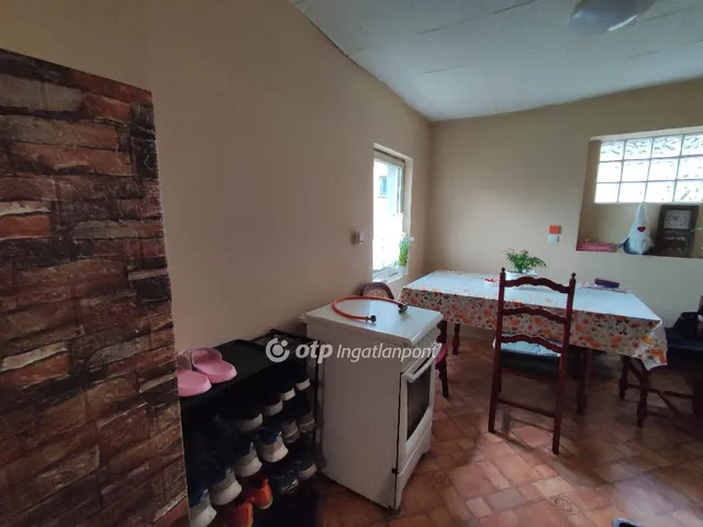Eladó ház Kiszombor 76 nm