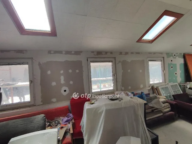 Eladó ház Földeák 236 nm