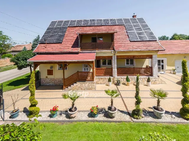 Eladó ház Szeged 151 nm