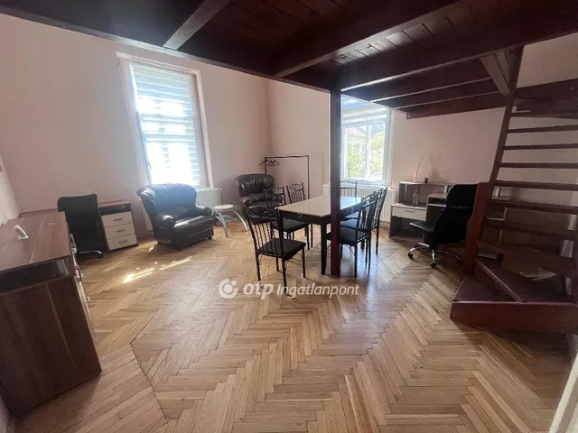 Eladó lakás Szeged 85 nm