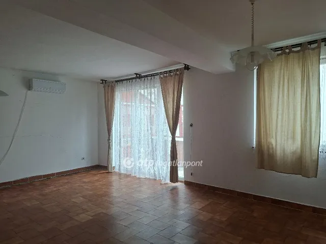 Eladó ház Szeged 200 nm