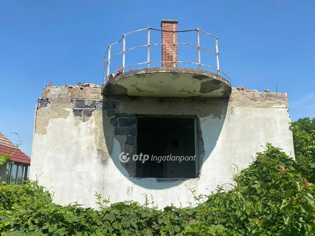 Eladó telek Poroszló, Füzfa pihenőpark közelében 389 nm