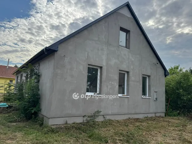 Eladó ház Poroszló, Ökocentrum közelében 75 nm