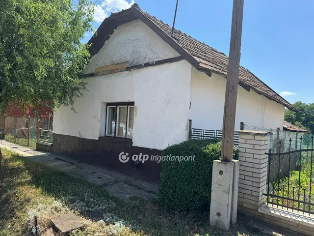 Eladó ház Tiszafüred 45 nm
