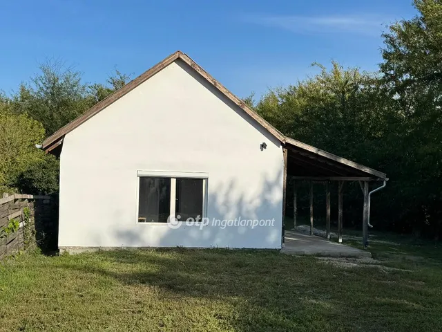 Eladó ház Tiszafüred 32 nm