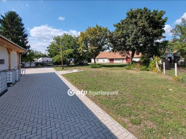 Eladó ház Hajdúszoboszló 400 nm