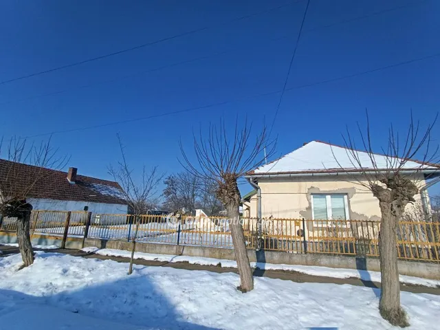 Eladó ház Tiszaszőlős 91 nm