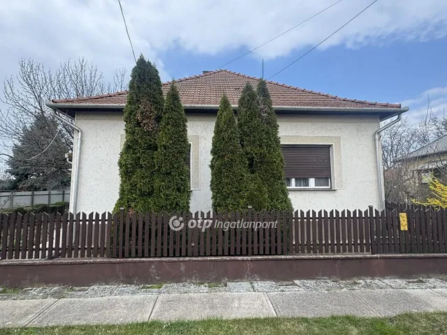 Eladó ház Tiszafüred 116 nm