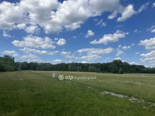 Eladó telek Debrecen 1236 nm