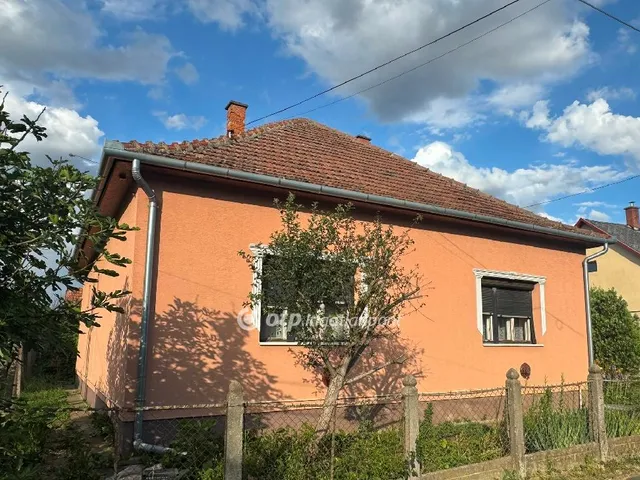 Eladó ház Tiszafüred 101 nm